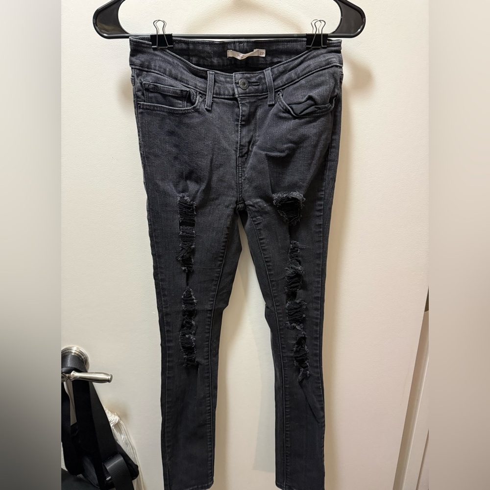 Levi's Black Distressed Skinny Jeans